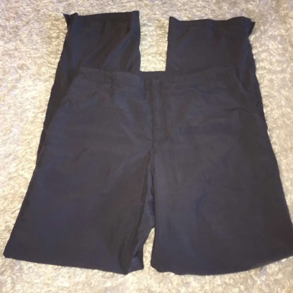 🔸 Nike Casual Microfiber Pants - Picture 1 of 5